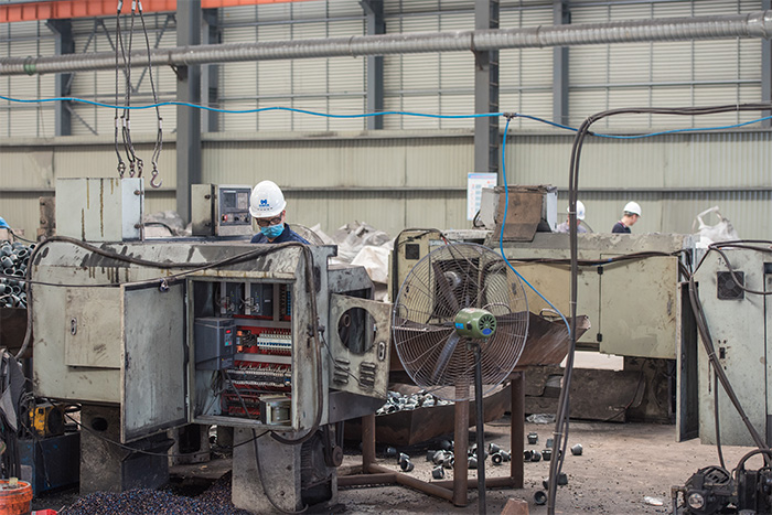 黄海网架配件-锥头加工车间